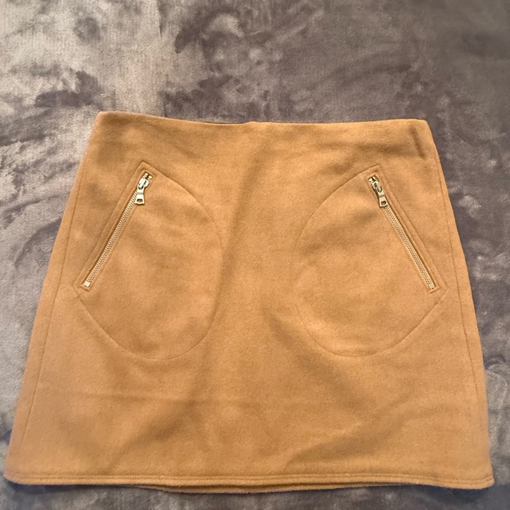 NWT GAP Camel Skirt with Zipper Pockets